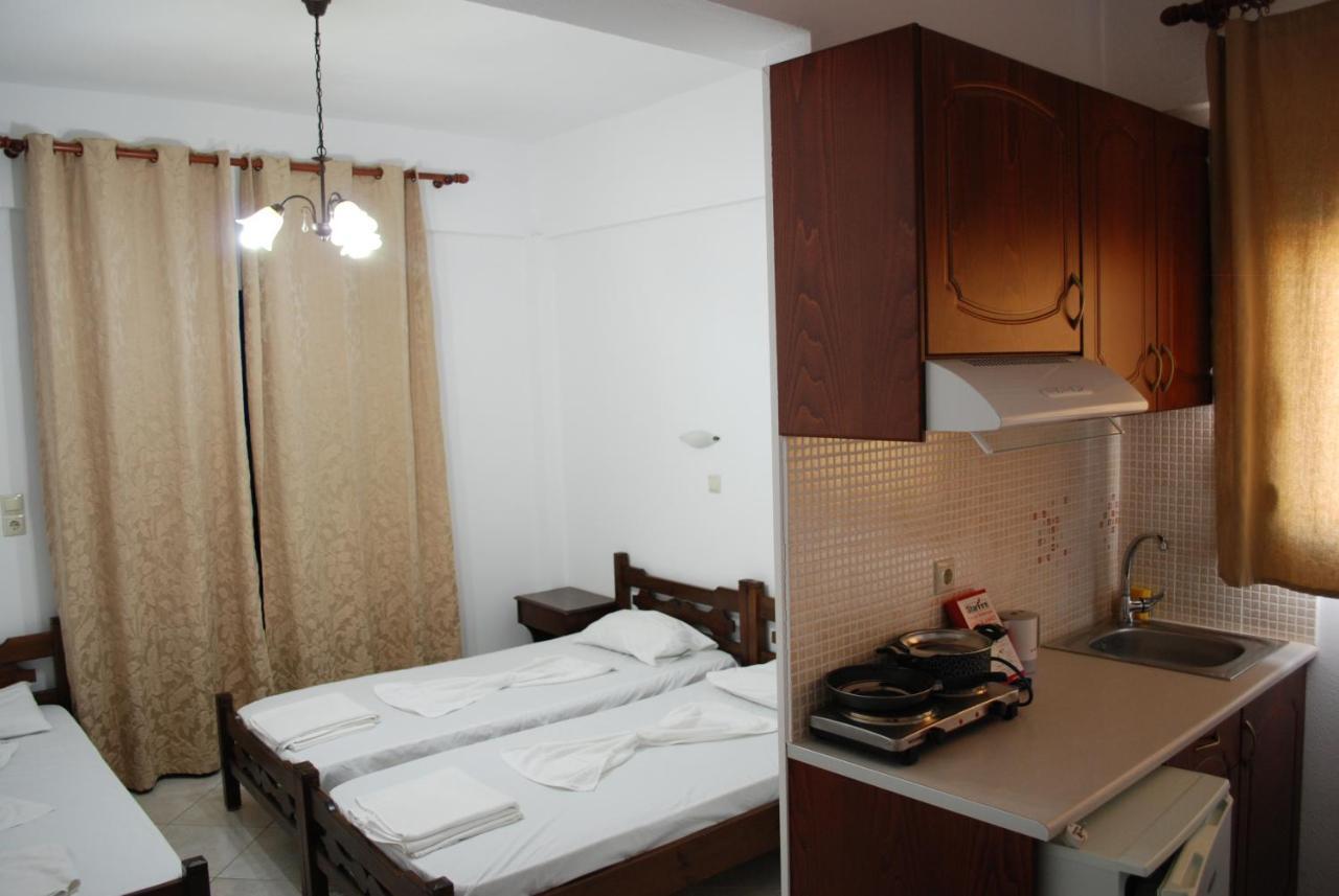 Zorbas Studios Agia Roumeli Exterior photo